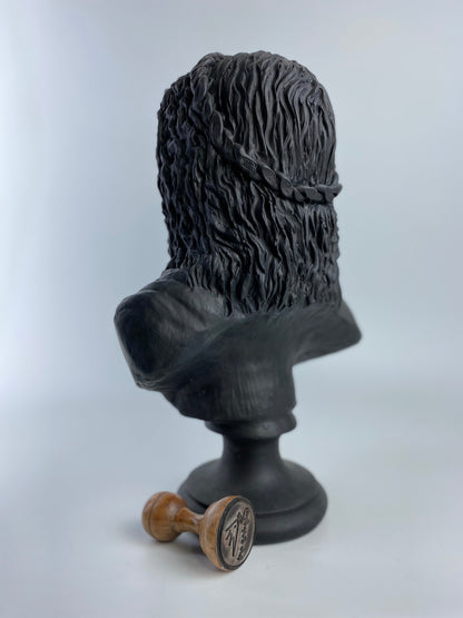 Zeus Silver Scar Sculpture